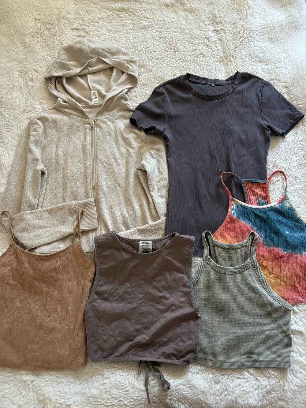 Mixed Brands Neutral & Earth Tone Women's Top Bundle Size Small